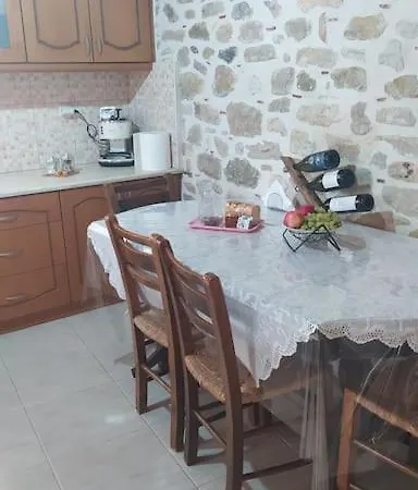 Holiday home εξοχικό ολυμπίας κοντά στη γόρτυνα *