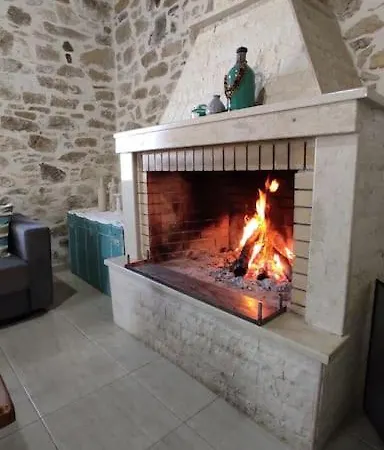 εξοχικό ολυμπίας κοντά στη γόρτυνα